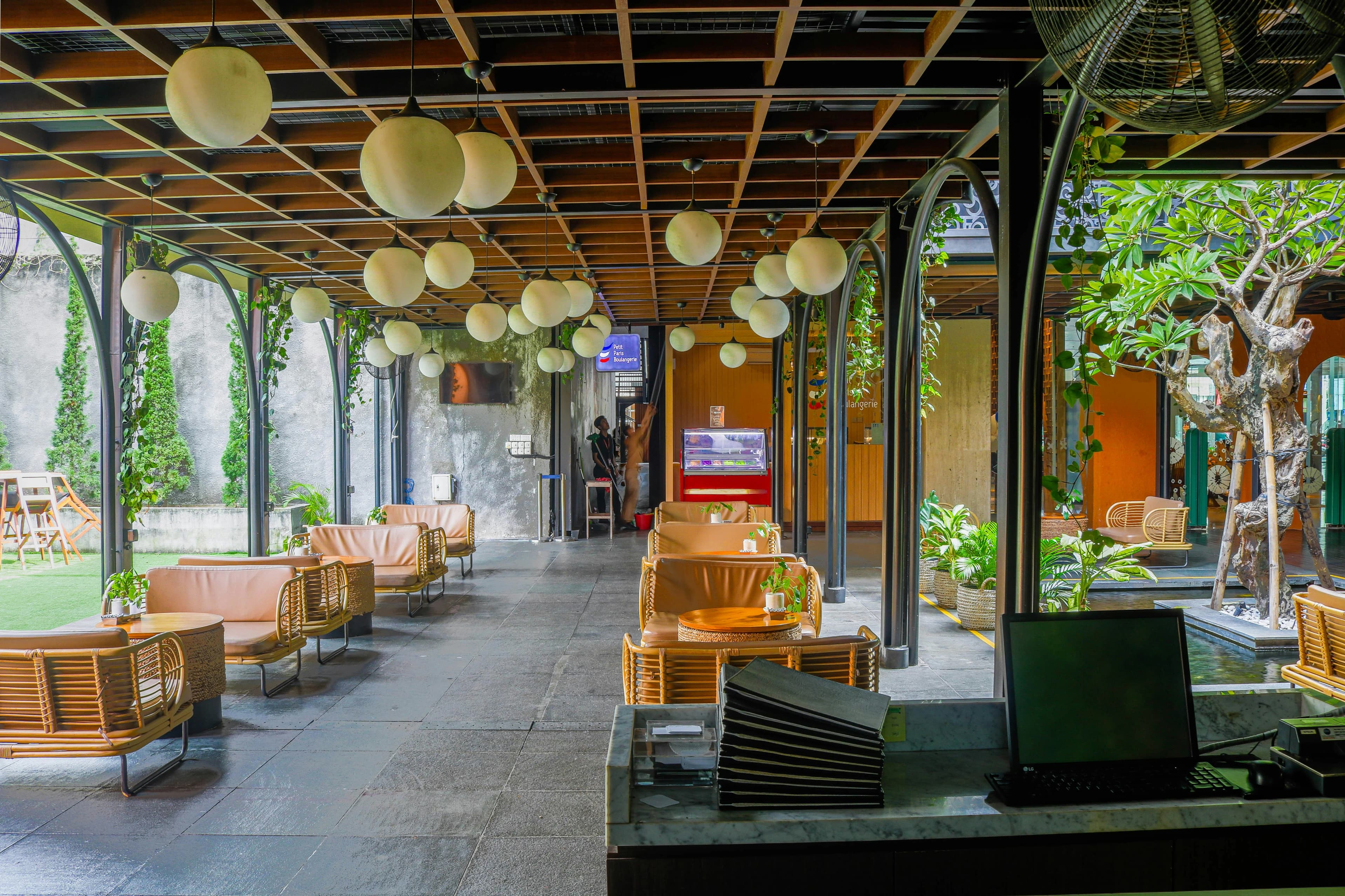 Hoteller & restauranter